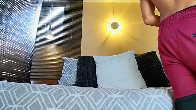 Damon Salvarote S online show from 02.28.26