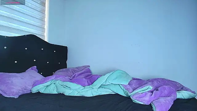 alys love online show from 02.18.26