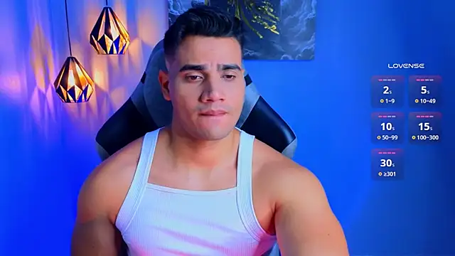 Snapshot of AndresRodriguez1 chatting on 02.14.26 AndresRodriguez1 online show from 02.14.26