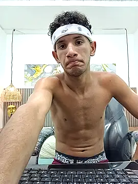 JDWhite18 online show from 04.10.26