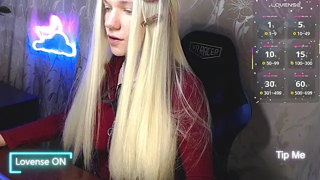 Shiny Victoria online show from 03.19.26