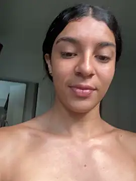 Snapshot of NaniBlossomX chatting on 02.23.26 NaniBlossomX online show from 02.23.26