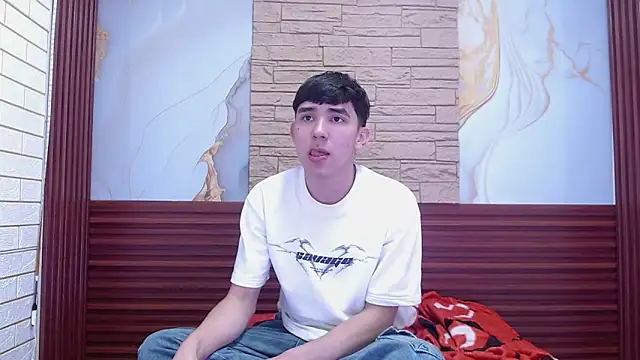 massimoferrera303av online show from 02.23.26