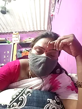 Snapshot of Tamil_Hot_Nisha chatting on 04.18.26 Tamil Hot Nisha online show from 04.18.26
