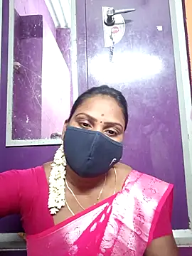 Snapshot of Tamil_Hot_Nisha chatting on 05.04.26 Tamil Hot Nisha online show from 05.04.26