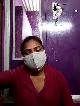 Snapshot of Tamil_Hot_Nisha chatting on 05.05.26 Tamil Hot Nisha online show from 05.05.26