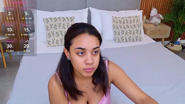 Luna Cortier online show from 03.05.26