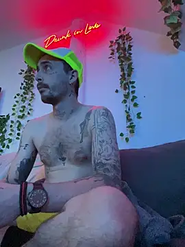 Snapshot of Piratee666 chatting on 02.04.26 Piratee666 online show from 02.04.26