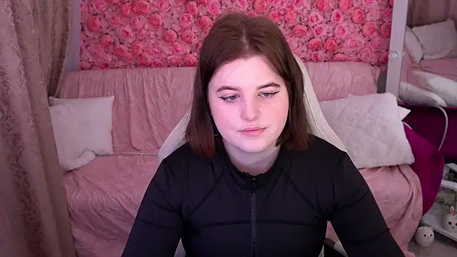 KristiFoxy online show from 03.04.26