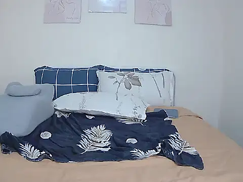 Snapshot of naughtywife118 chatting on 03.01.26 naughtywife118 online show from 03.01.26