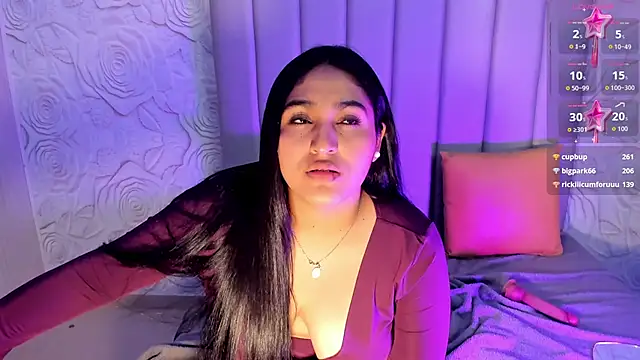 Snapshot of Lya_dubois_ chatting on 03.08.26 Lya dubois online show from 03.08.26