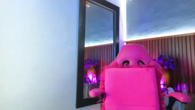 Snapshot of miss_monserrate01 chatting on 03.03.26 miss monserrate01 online show from 03.03.26