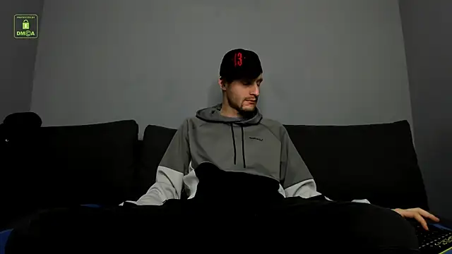 Deymond Russo online show from 02.25.26