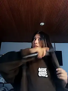 MeelFox online show from 03.26.26