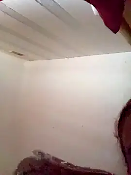 Snapshot of loveofpetitegirls34 chatting on 02.18.26 loveofpetitegirls34 online show from 02.18.26