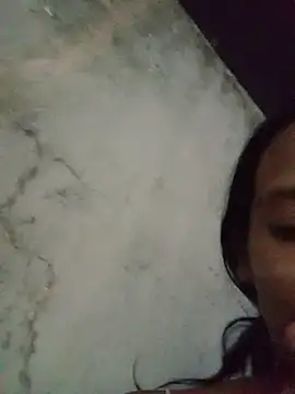 loveofpetitegirls34 online show from 04.18.26