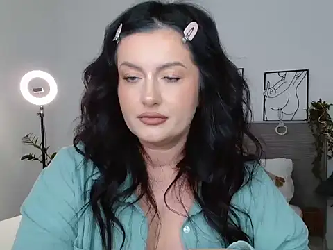 Snapshot of Jasmin0e chatting on 04.02.26 Jasmin0e online show from 04.02.26