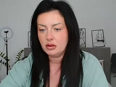 Snapshot of Jasmin0e chatting on 04.27.26 Jasmin0e online show from 04.27.26