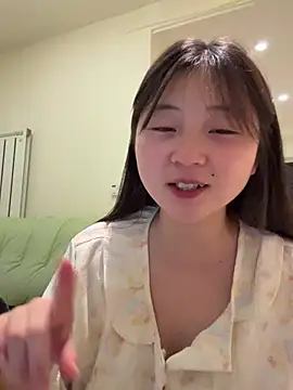 Snapshot of LXR77887 chatting on 04.24.26 LXR77887 online show from 04.24.26