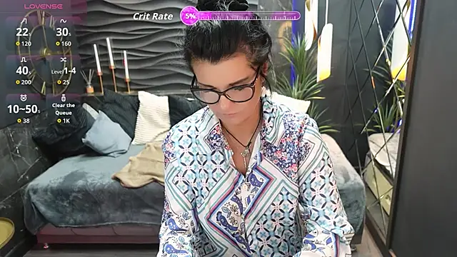 Snapshot of RikaCoutts chatting on 06.07.26 RikaCoutts online show from 06.07.26