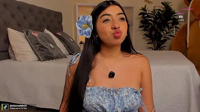 missvancouver online show from 02.21.26