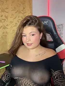 Snapshot of ladycharlottex chatting on 05.19.26 ladycharlottex online show from 05.19.26