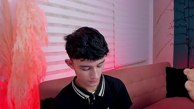 Patrick Howland  online show from 02.26.26