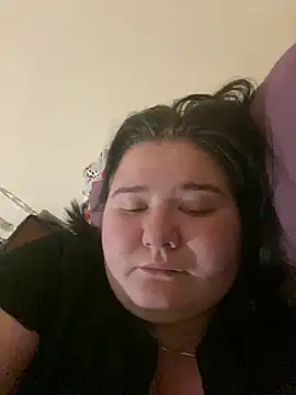 Snapshot of AngelKiras chatting on 02.23.26 AngelKiras online show from 02.23.26