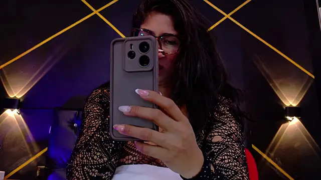 Snapshot of serena_kournikova chatting on 02.12.26 serena kournikova online show from 02.12.26