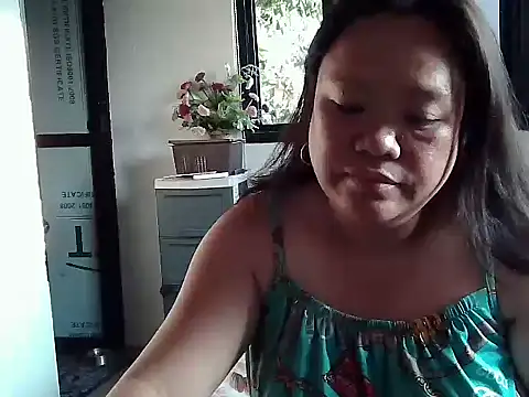 yummychubby29 online show from 04.19.26