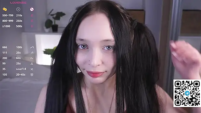 Snapshot of HannaHayles chatting on 03.06.26 HannaHayles online show from 03.06.26