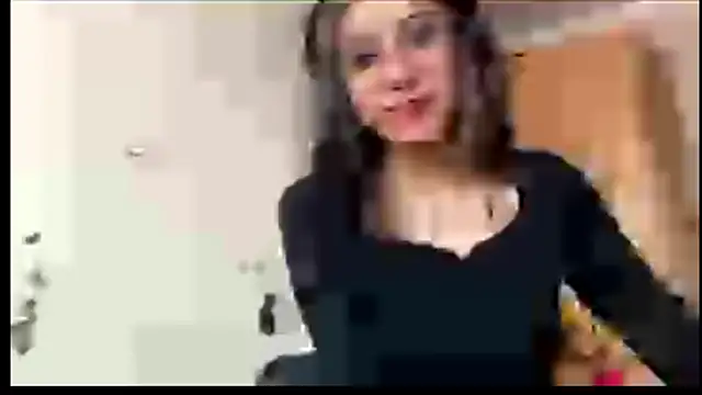 Snapshot of MarianRuhle chatting on 02.26.26 MarianRuhle online show from 02.26.26