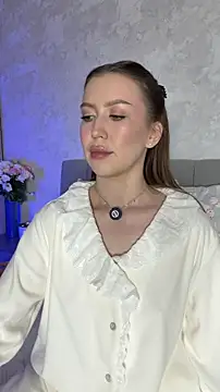 Velvet Hell online show from 02.15.26