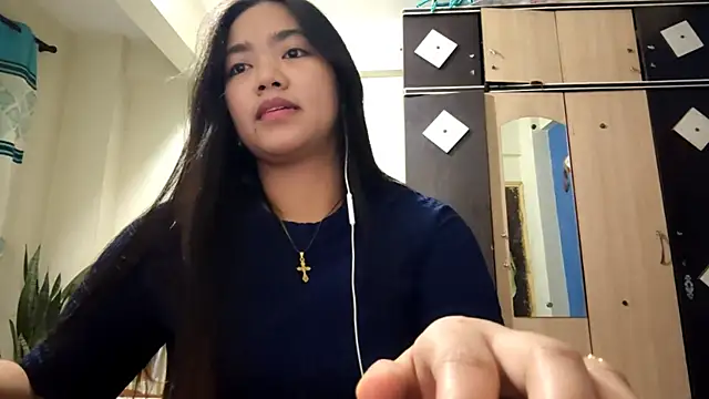 AntoninaDamewood online show from 02.12.26