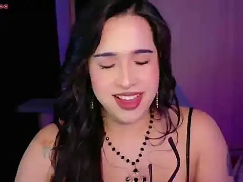 Snapshot of DIVINANGELA chatting on 05.01.26 DIVINANGELA online show from 05.01.26