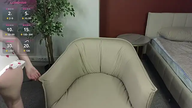 LovingWhisperr online show from 03.28.26