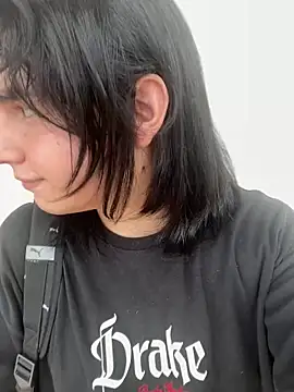 Daniellesins1 online show from 03.23.26