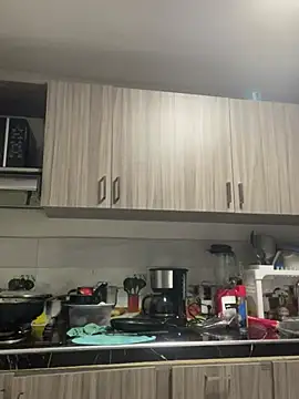 Emma Sanz   online show from 03.16.26