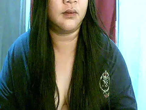 Snapshot of strip_berry chatting on 02.21.26 strip berry online show from 02.21.26