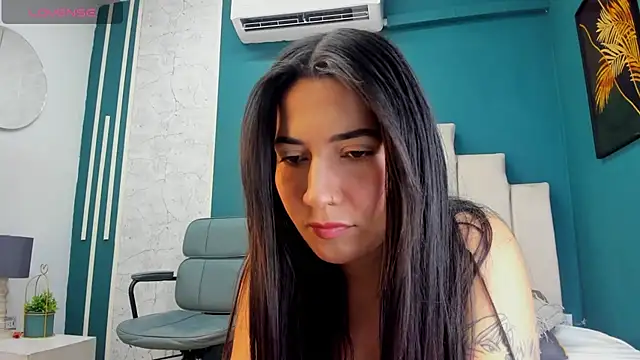 Adrienne   online show from 03.06.26