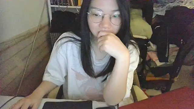 Snapshot of xiaoxiaowan11 chatting on 03.30.26 xiaoxiaowan11 online show from 03.30.26