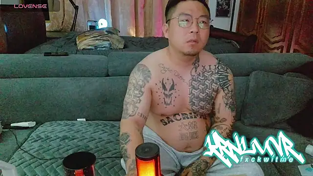 fxckuno online show from 04.12.26