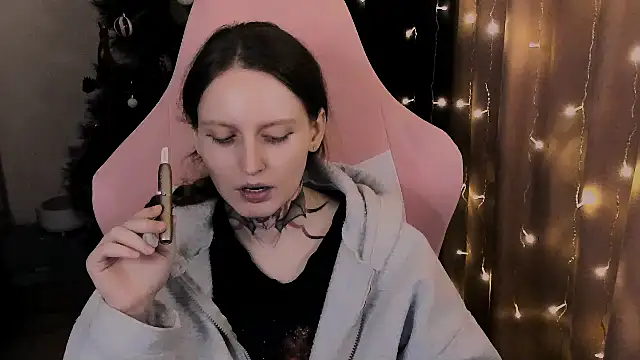 Snapshot of Onyxix chatting on 02.21.26 Onyxix online show from 02.21.26