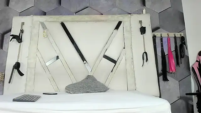 GoldenBoyM online show from 03.07.26