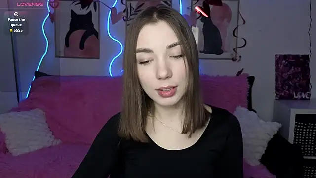 Adriennes online show from 02.23.26