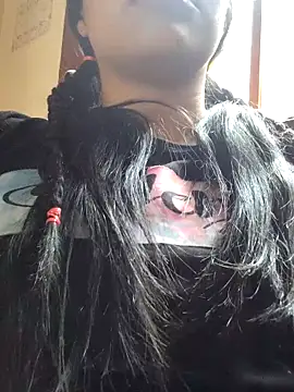 Snapshot of Julieta_Parker chatting on 02.14.26 Julieta Parker online show from 02.14.26