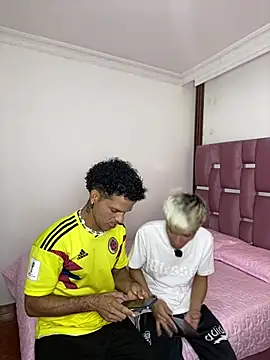 MaxyRyan online show from 04.11.26