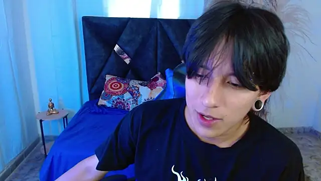 nikoo 18 online show from 04.11.26