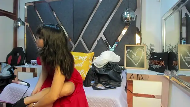 Maggyx online show from 02.14.26