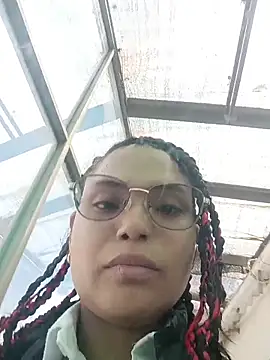 Maggyx online show from 02.28.26